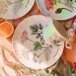 Cottagecore Vintage Flower Teacup and Snack Plate